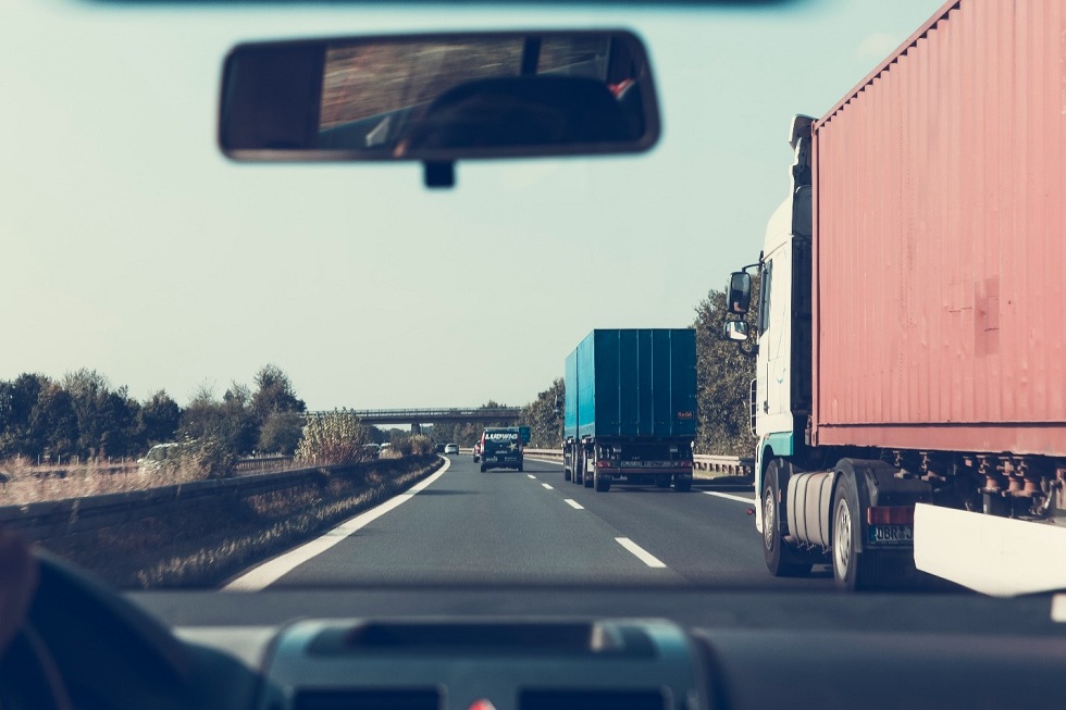 4 Things You Should Look for When Hiring a Truck Accident Lawyer
