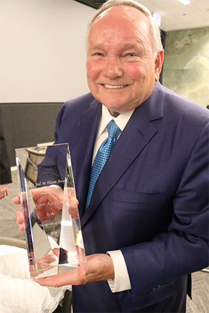 Robert A. Clifford receives Judge Joel Flaum Award